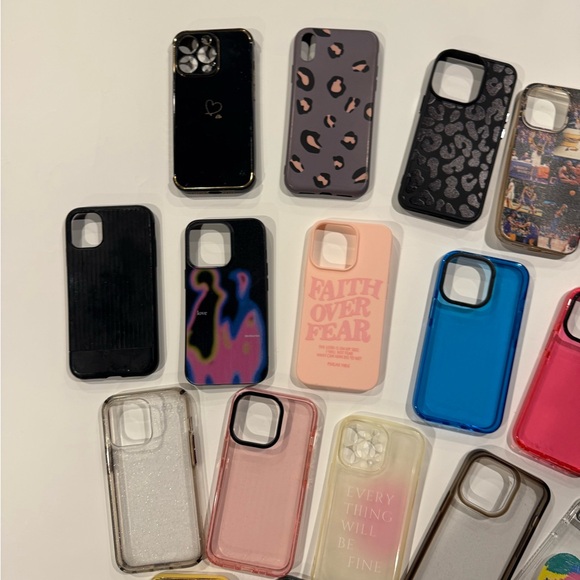 Assorted Multicolor Phone Case Collection - Various Colors - Picture 7 of 9